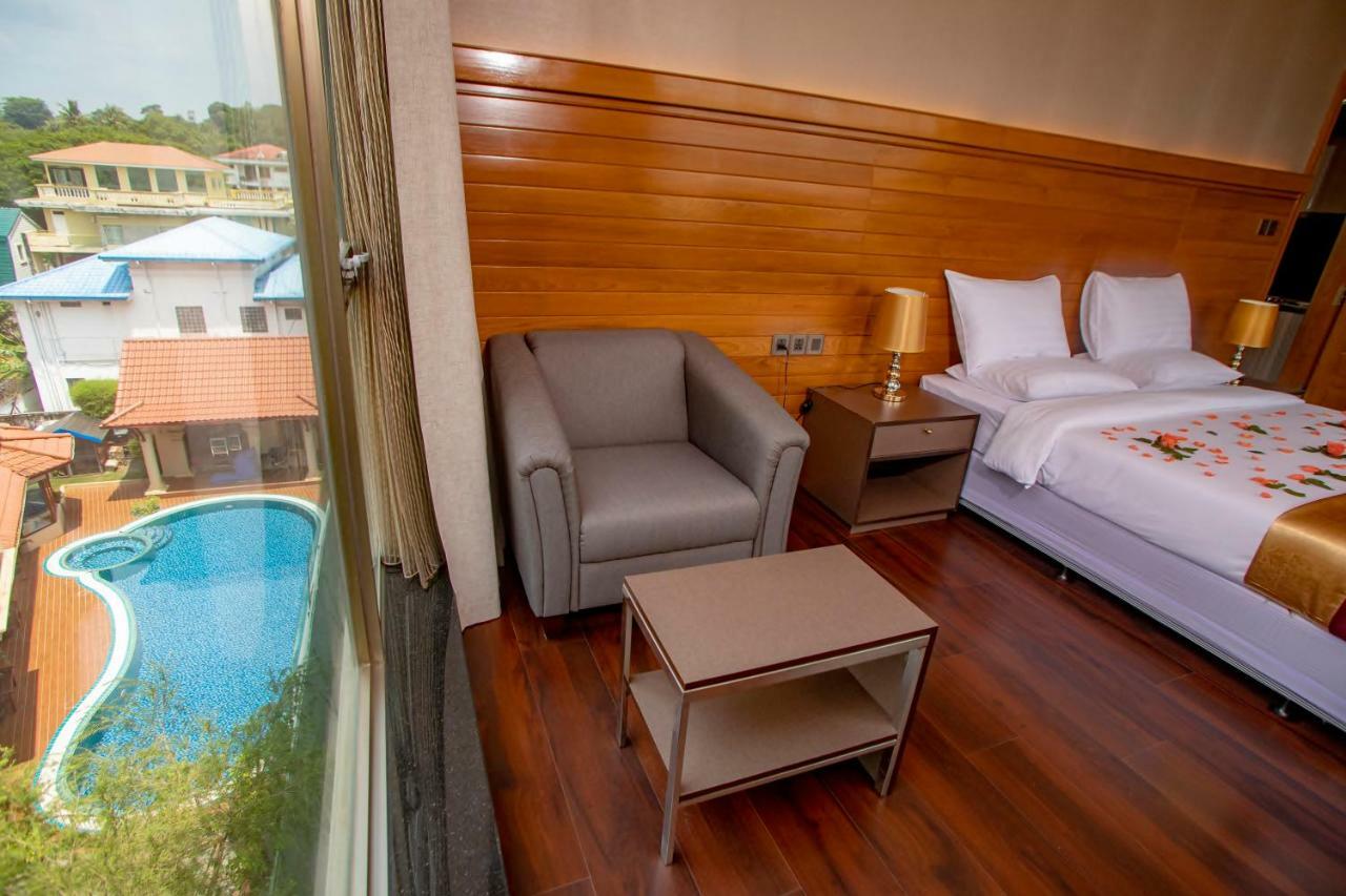 เพรสทีจ เรสซิเดนซ์ แอท โกลเดน แวลเลย์ บาย แกรนด์ ยูไนเต็ด ฮอสปิทาลิตี้ Hotel ย่างกุ้ง ภายนอก รูปภาพ