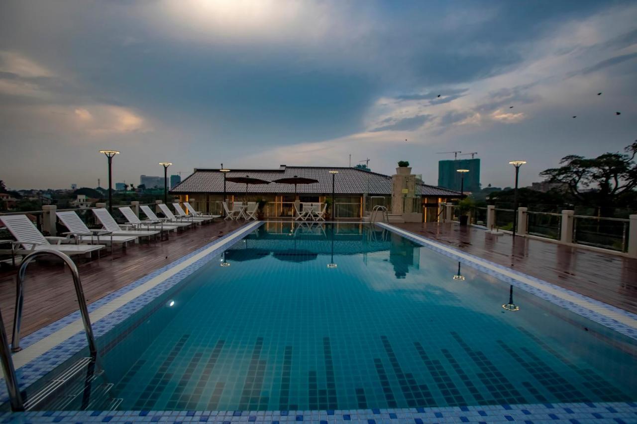 เพรสทีจ เรสซิเดนซ์ แอท โกลเดน แวลเลย์ บาย แกรนด์ ยูไนเต็ด ฮอสปิทาลิตี้ Hotel ย่างกุ้ง ภายนอก รูปภาพ