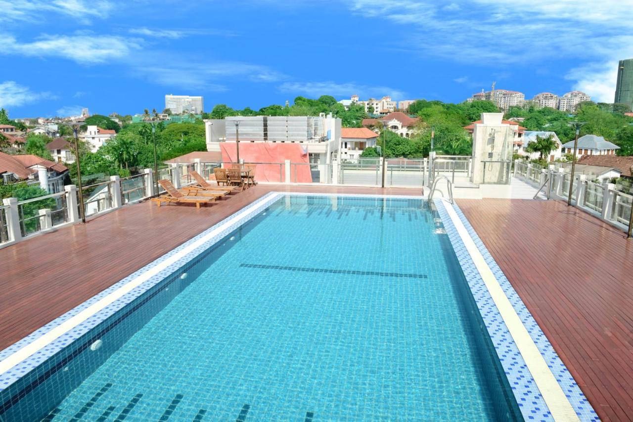 เพรสทีจ เรสซิเดนซ์ แอท โกลเดน แวลเลย์ บาย แกรนด์ ยูไนเต็ด ฮอสปิทาลิตี้ Hotel ย่างกุ้ง ภายนอก รูปภาพ