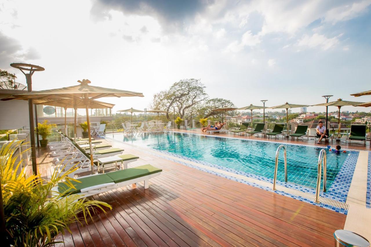 เพรสทีจ เรสซิเดนซ์ แอท โกลเดน แวลเลย์ บาย แกรนด์ ยูไนเต็ด ฮอสปิทาลิตี้ Hotel ย่างกุ้ง ภายนอก รูปภาพ