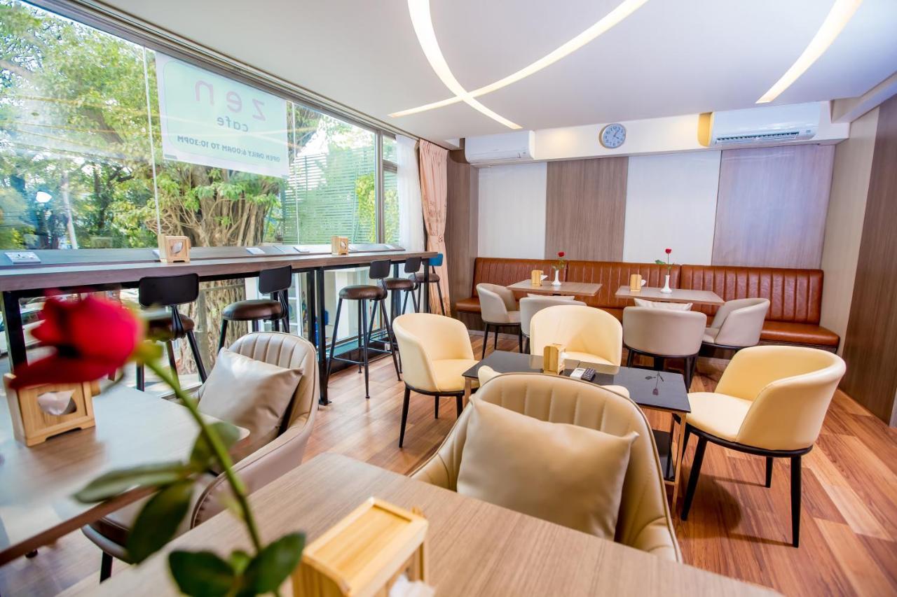 เพรสทีจ เรสซิเดนซ์ แอท โกลเดน แวลเลย์ บาย แกรนด์ ยูไนเต็ด ฮอสปิทาลิตี้ Hotel ย่างกุ้ง ภายนอก รูปภาพ